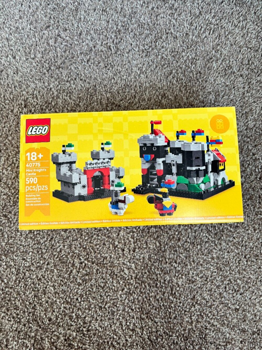 Lego 40775 Mini Knight’s Castle GWP New Sealed Limited Edition